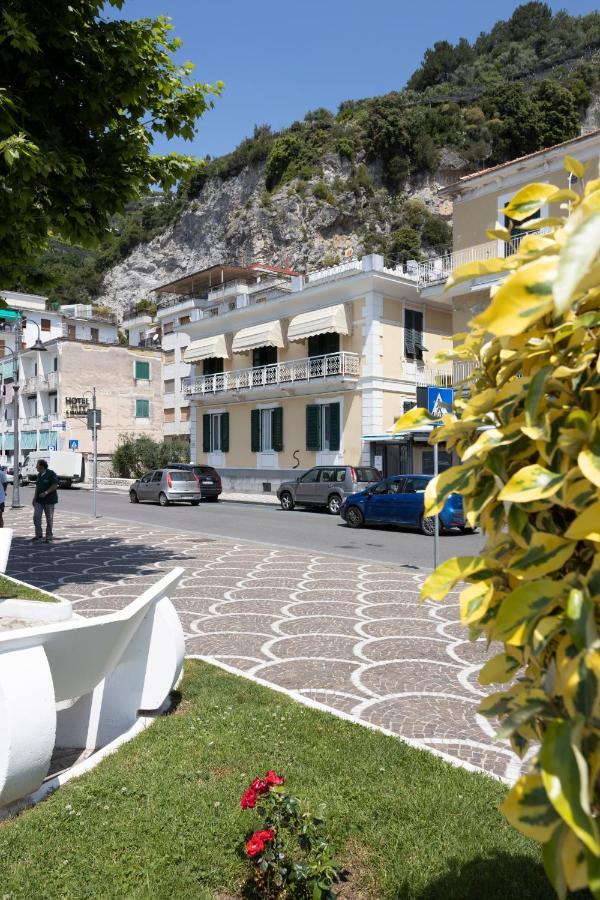 Sinonda Luxury Apartment Maiori Exterior foto