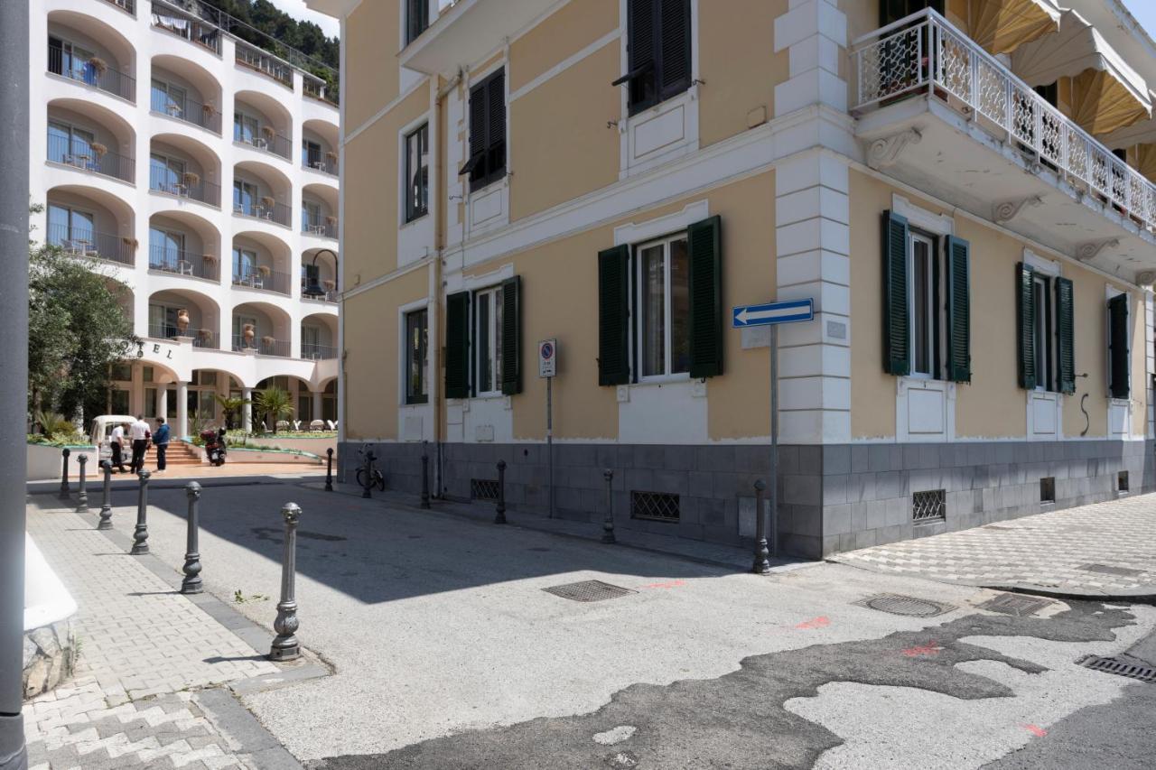 Sinonda Luxury Apartment Maiori Exterior foto